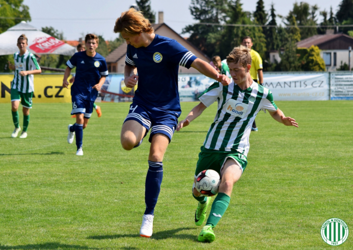 hostouň - kr. dvůr (2).jpg hostouň - kr. dvůr (2).jpg