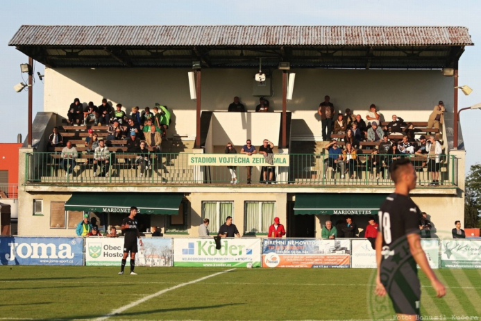 sh-bohemians_bk (3).jpg sh-bohemians_bk (3).jpg