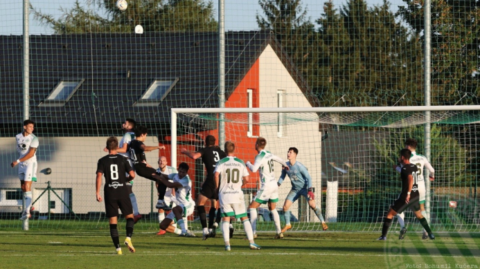 sh-bohemians_bk (16).jpg sh-bohemians_bk (16).jpg