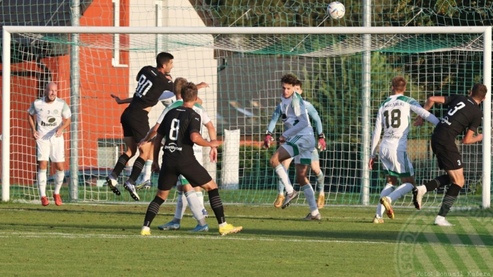 sh-bohemians_bk (15).jpg sh-bohemians_bk (15).jpg