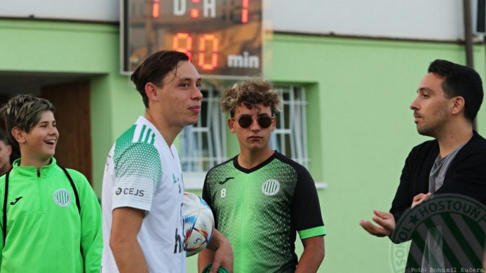 sh-bohemians_bk (64).jpg sh-bohemians_bk (64).jpg