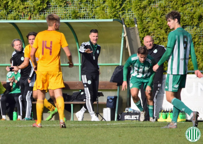 dukla-sh (10).jpg dukla-sh (10).jpg