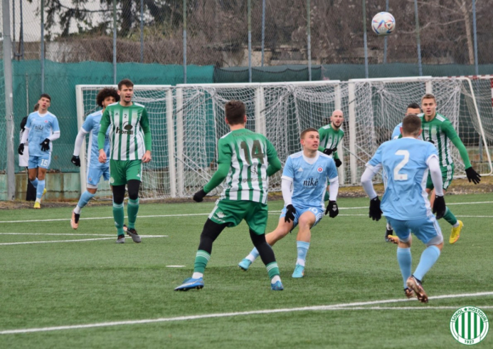slovan-sh.jpg slovan-sh.jpg