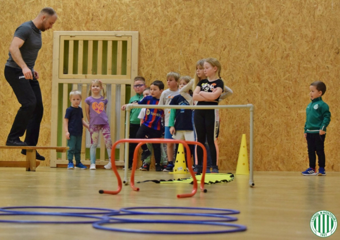 skolicka (100).jpg skolicka (100).jpg