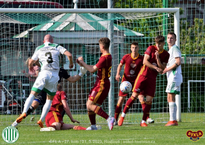 sh-dukla.jpg sh-dukla.jpg