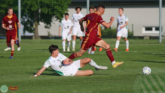 sh-dukla b_bk (27).jpg sh-dukla b_bk (27).jpg