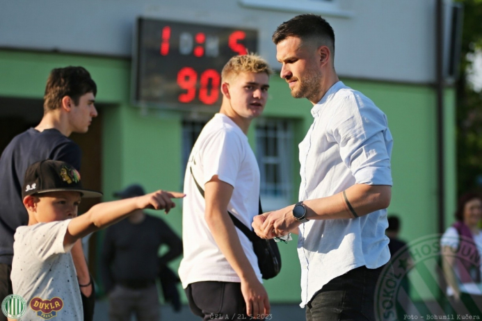 sh-dukla b_bk (14).jpg sh-dukla b_bk (14).jpg