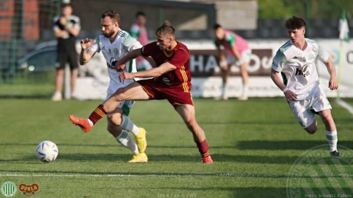 sh-dukla b_bk (2).jpg sh-dukla b_bk (2).jpg