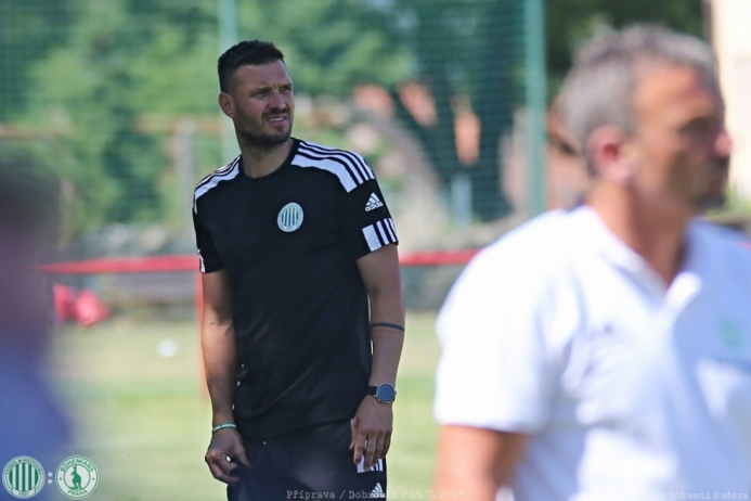 bohemians19-sh_bk (9).jpg bohemians19-sh_bk (9).jpg