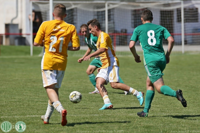 bohemians19-sh_bk (22).jpg bohemians19-sh_bk (22).jpg