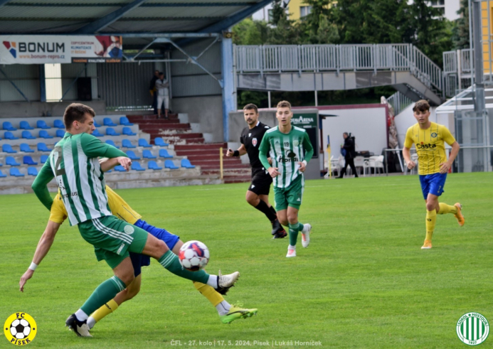 pisek-sh (4).jpg pisek-sh (4).jpg