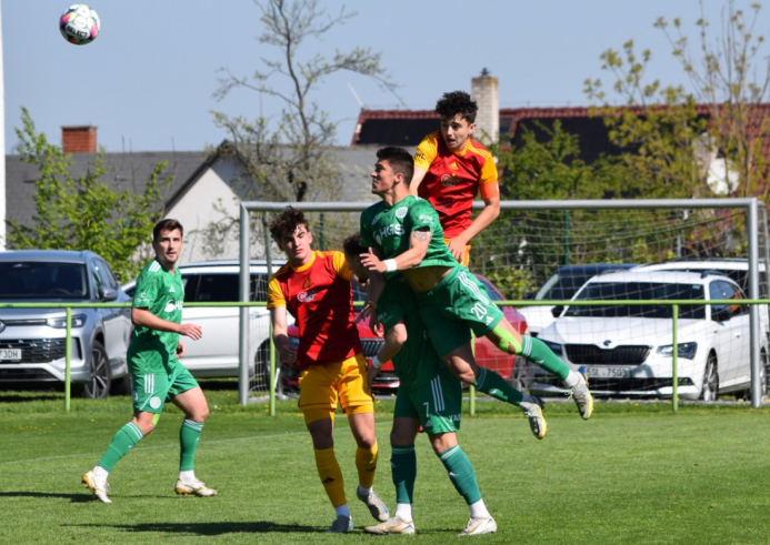 dukla-sh (17).jpg dukla-sh (17).jpg