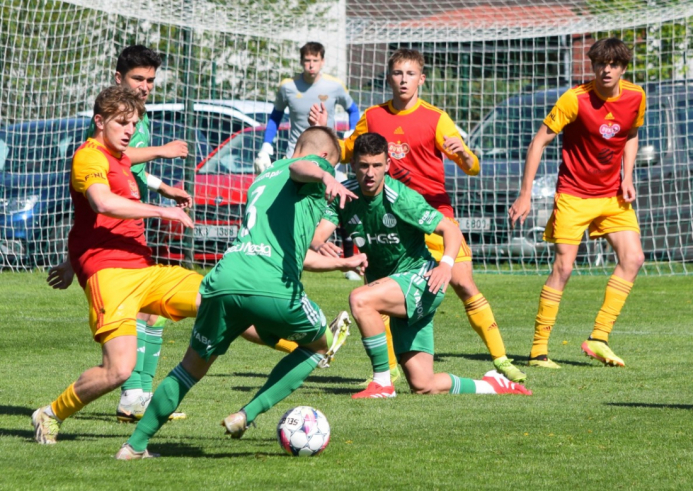 dukla-sh (19).jpg dukla-sh (19).jpg