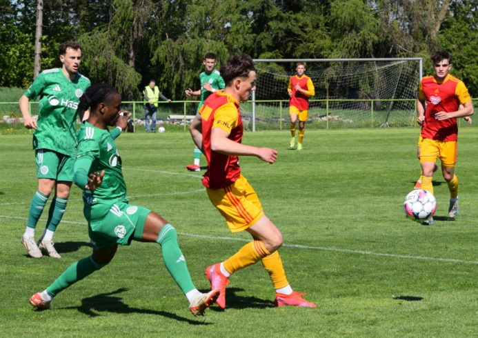 dukla-sh (30).jpg dukla-sh (30).jpg
