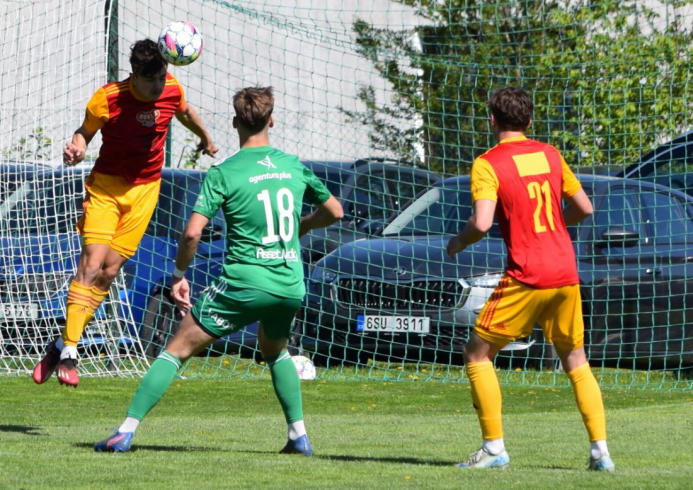 dukla-sh (35).jpg dukla-sh (35).jpg